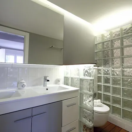 Metropolitan Duplex