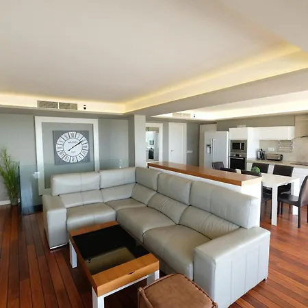 Metropolitan Duplex *